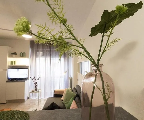 Modern Lakefront 1-bedroom Apartman *